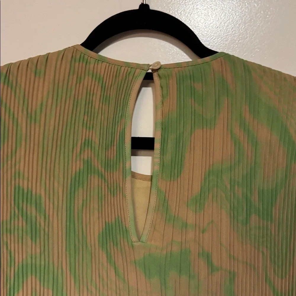 Wilfred daydreamer midi dress in green tan color print, Aritizia, size M - Picture 7 of 13